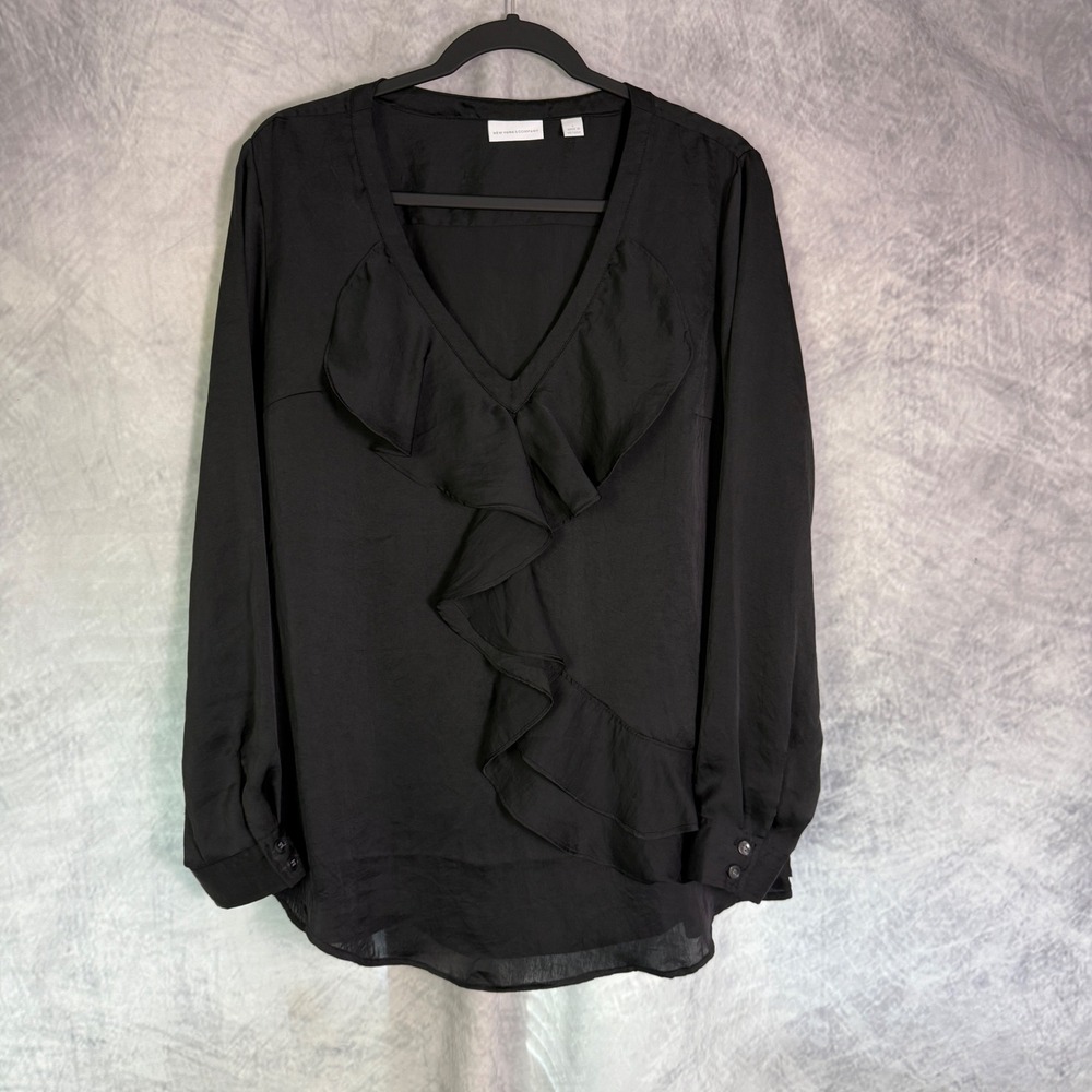 New York & Company Black Ruffle Top V-Neck Women's Sz L witchy romantic feminine